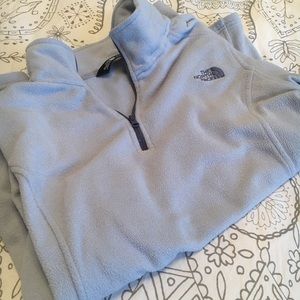Women’s Baby Blue North Face Fleece Size Medium